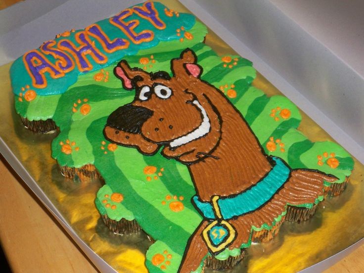 Scooby Doo Cupcake Cake