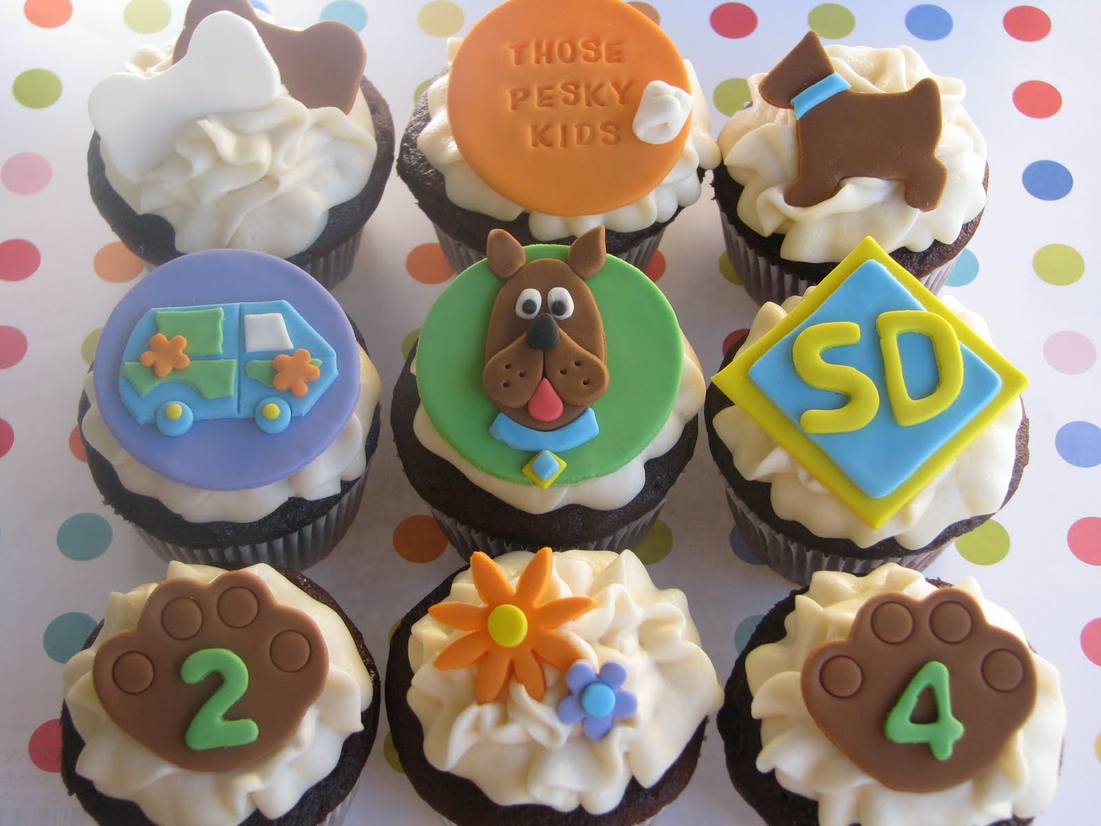 11 Photos of Cupcake Birthday Cakes Scooby Doo