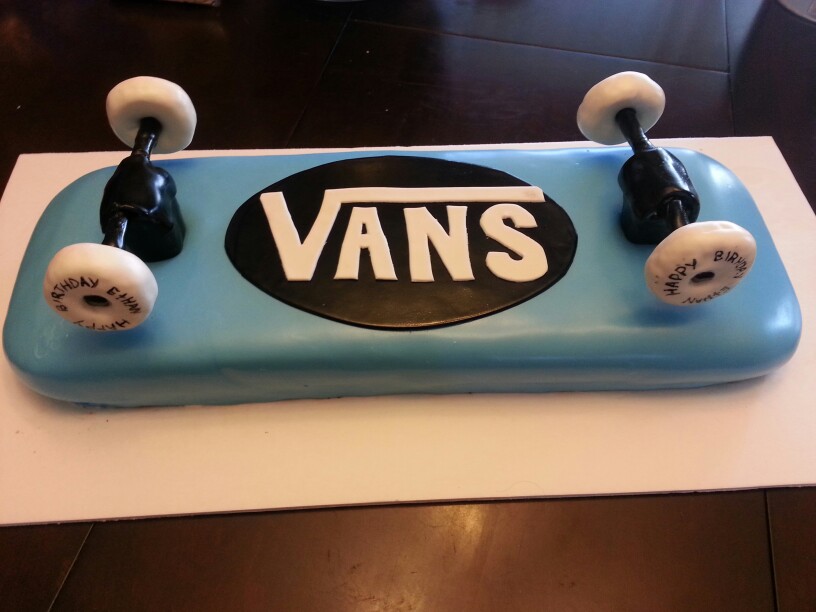 Skateboard Cake