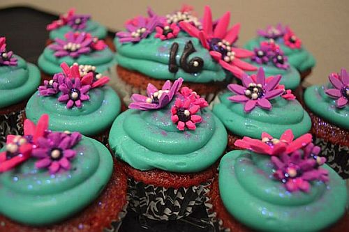 Sweet 16 Birthday Cupcake Ideas