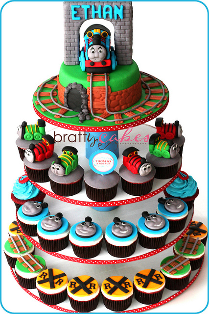 Thomas and Friends Cupcake Cake