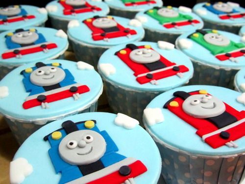 Thomas Train Cupcake Cake