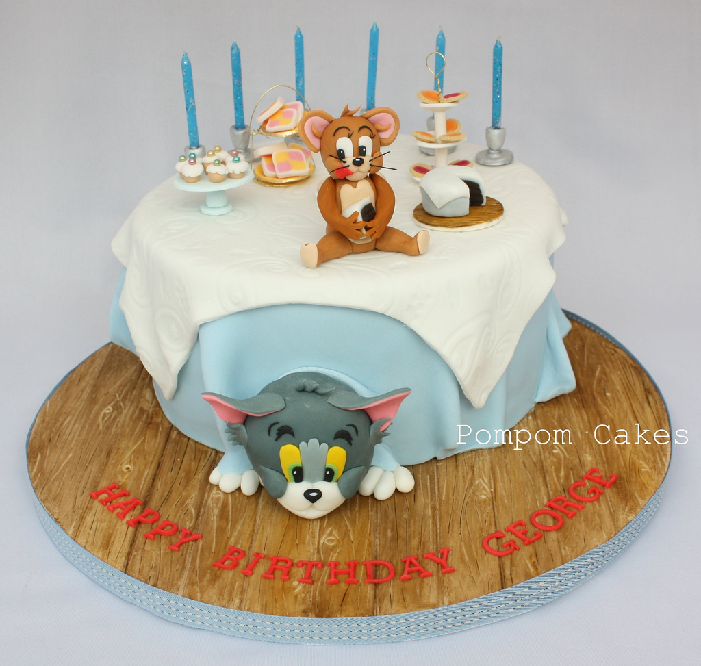 Tom and Jerry Birthday Cake