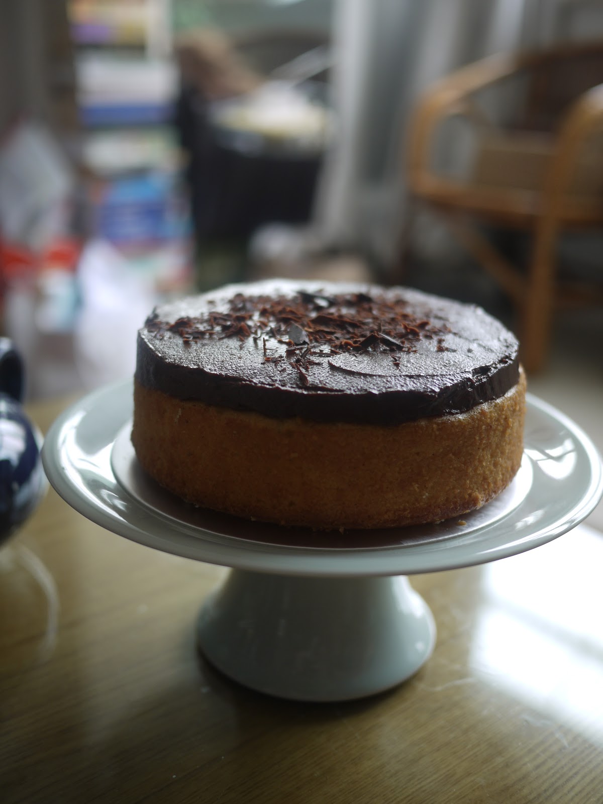 Vanilla Cake with Chocolate Frosting