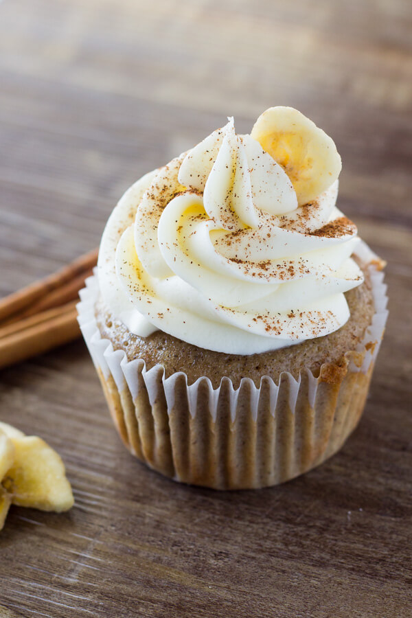 Banana Cupcakes with Cream Cheese Frosting