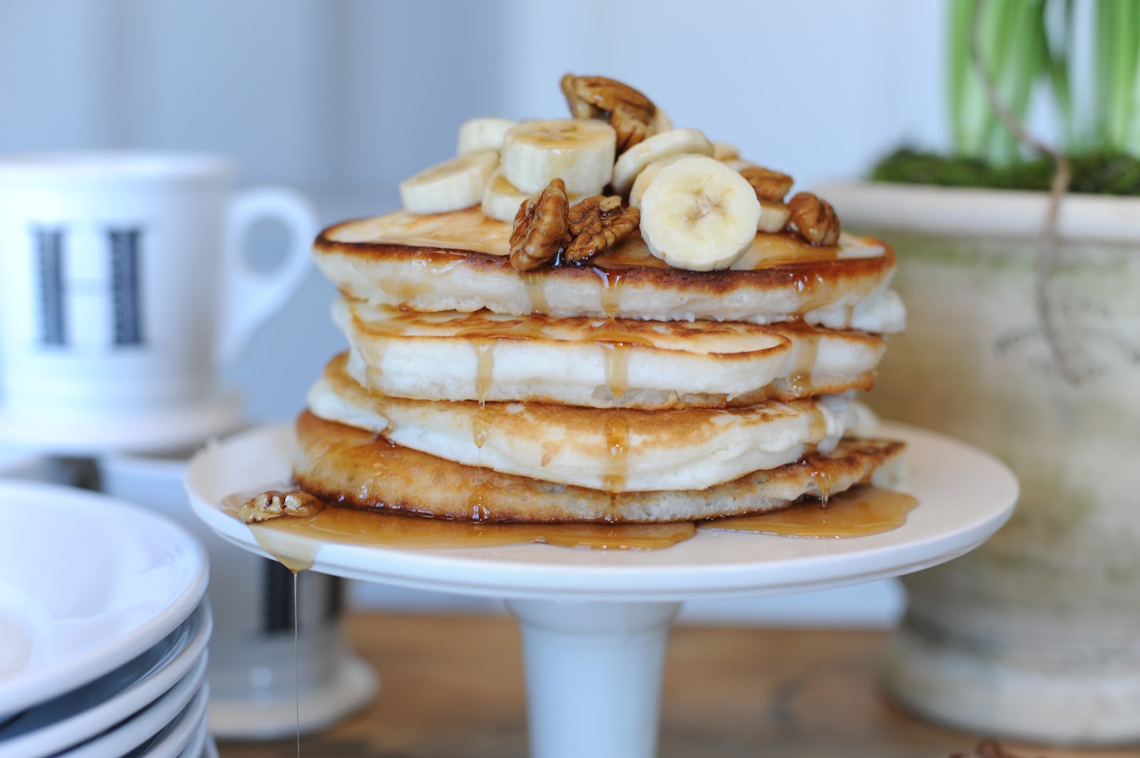 5 Photos of Banana Pecan Pancakes