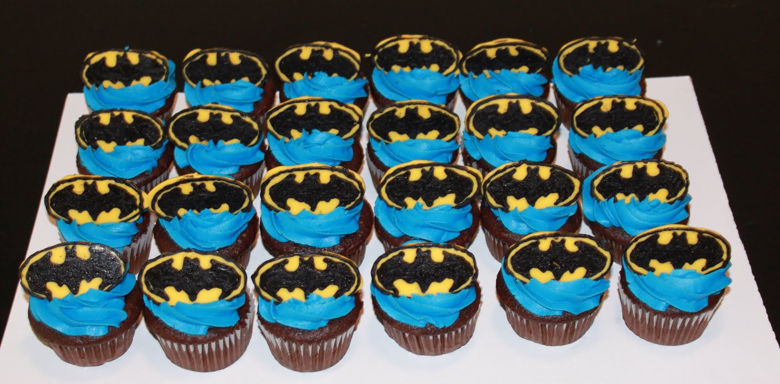 Batman Cupcake Birthday Cake