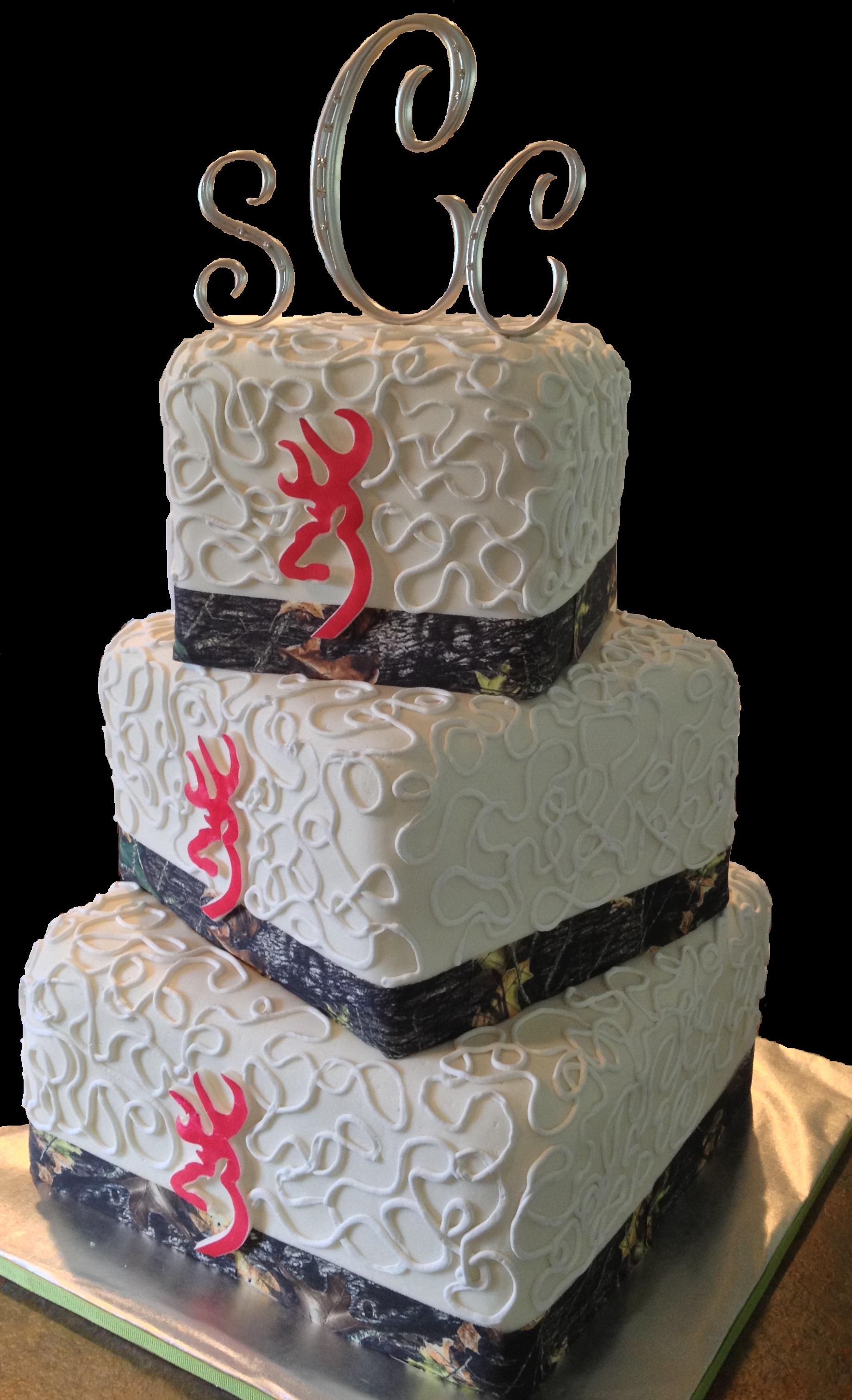 Browning Pink Camo Wedding Cake