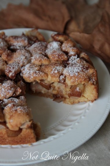 Easy Apple Cake Tea