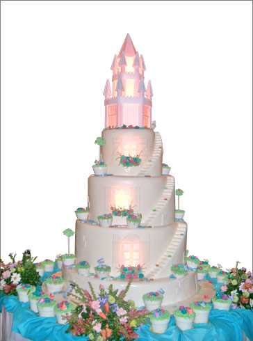 Elegant Castle Wedding Cake