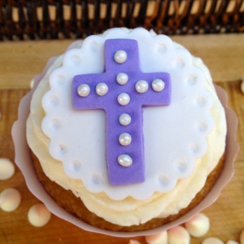 Fondant Cross Cupcake Toppers