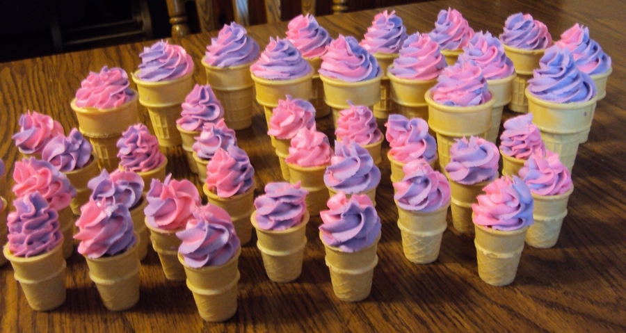 Ice Cream Cone Cupcakes