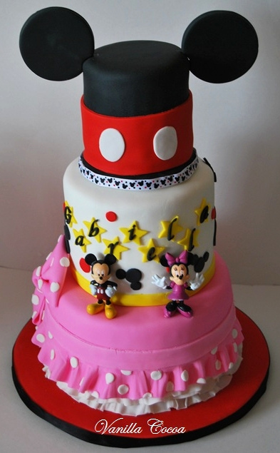 Mickey and Minnie Mouse Cake