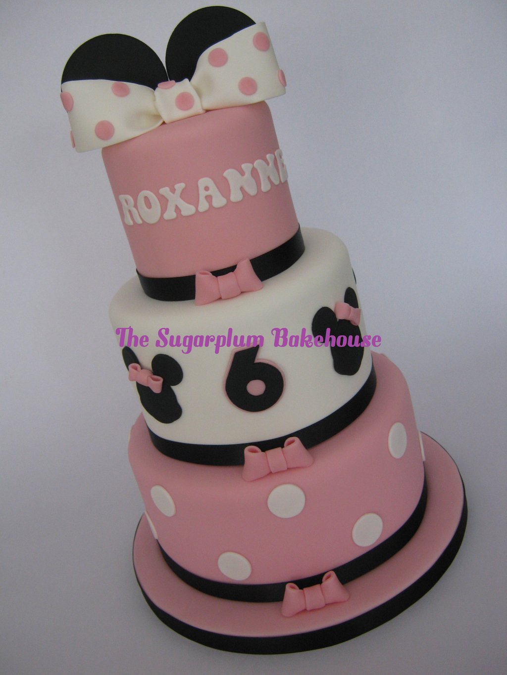 Minnie Mouse 3 Tier Birthday Cake