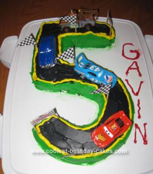 Number 5 Cake Race Track