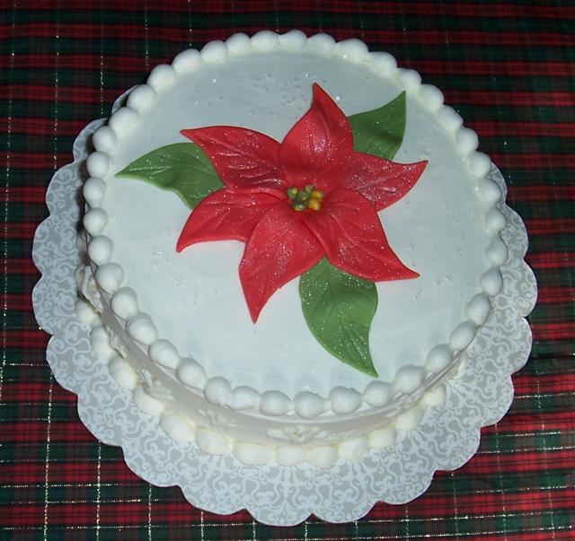 Poinsettia Christmas Cakes Made with Fondant