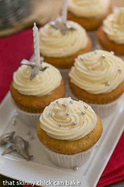 Vanilla Cupcakes with Cream Cheese Frosting