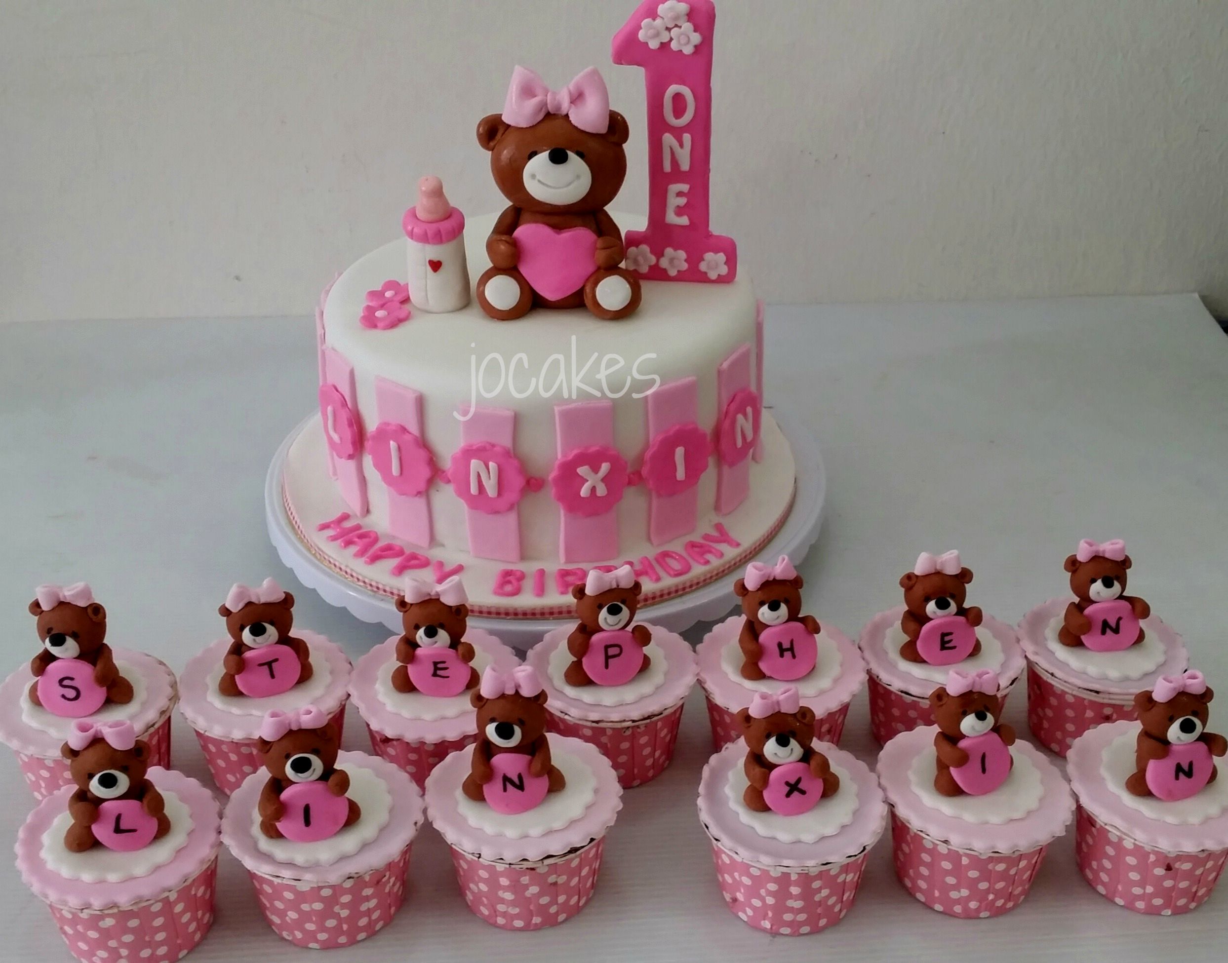 1 Year Old Girl Birthday Cake