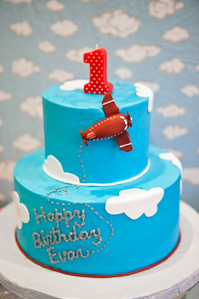 Airplane Birthday Party Cake