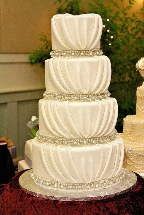 Beautiful Wedding Cake