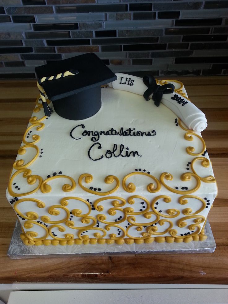 Black and Gold Graduation Cake