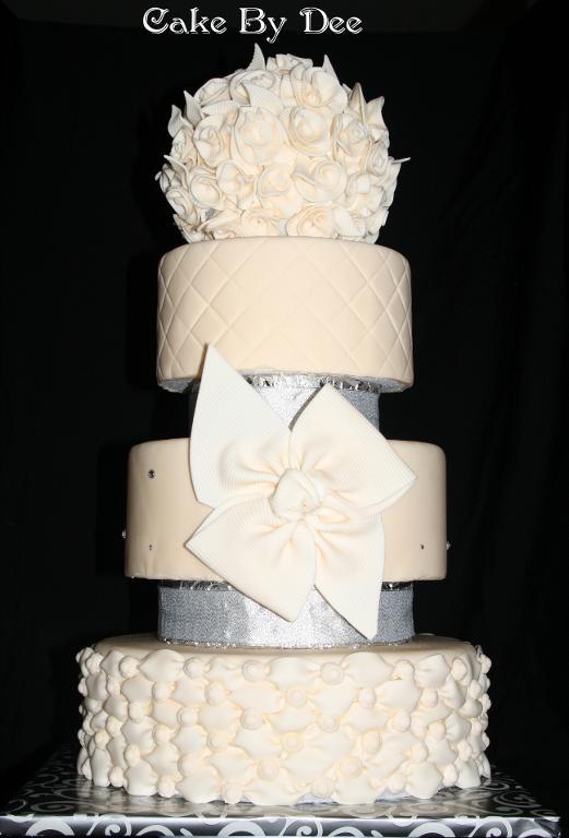 Classy Wedding Cake