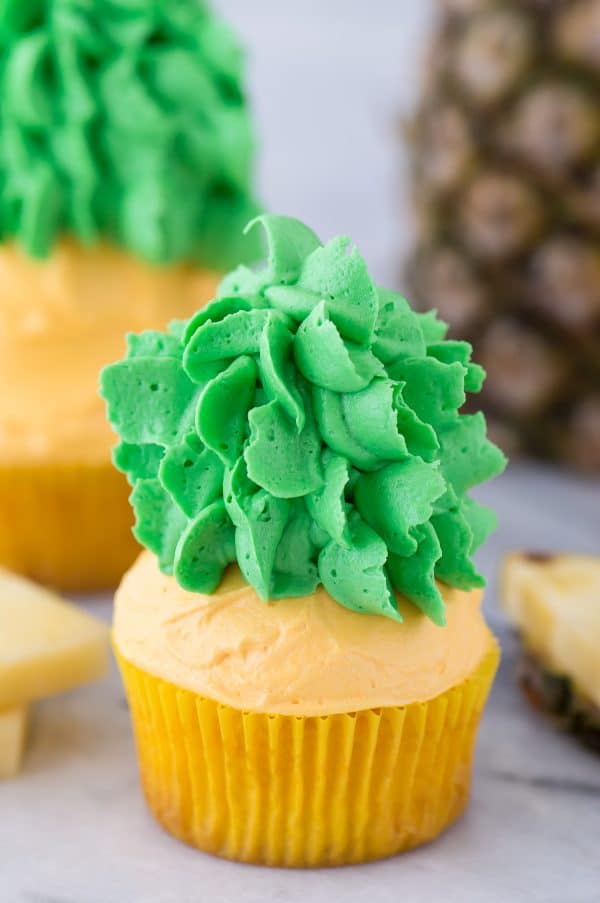 Cupcakes That Look Like Pineapples