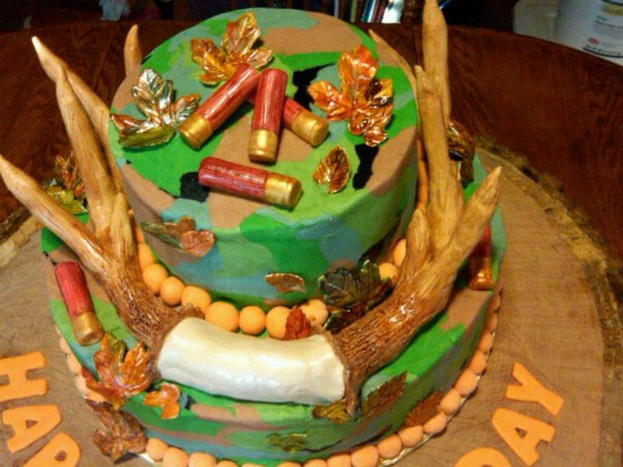 Deer Hunter Birthday Cake