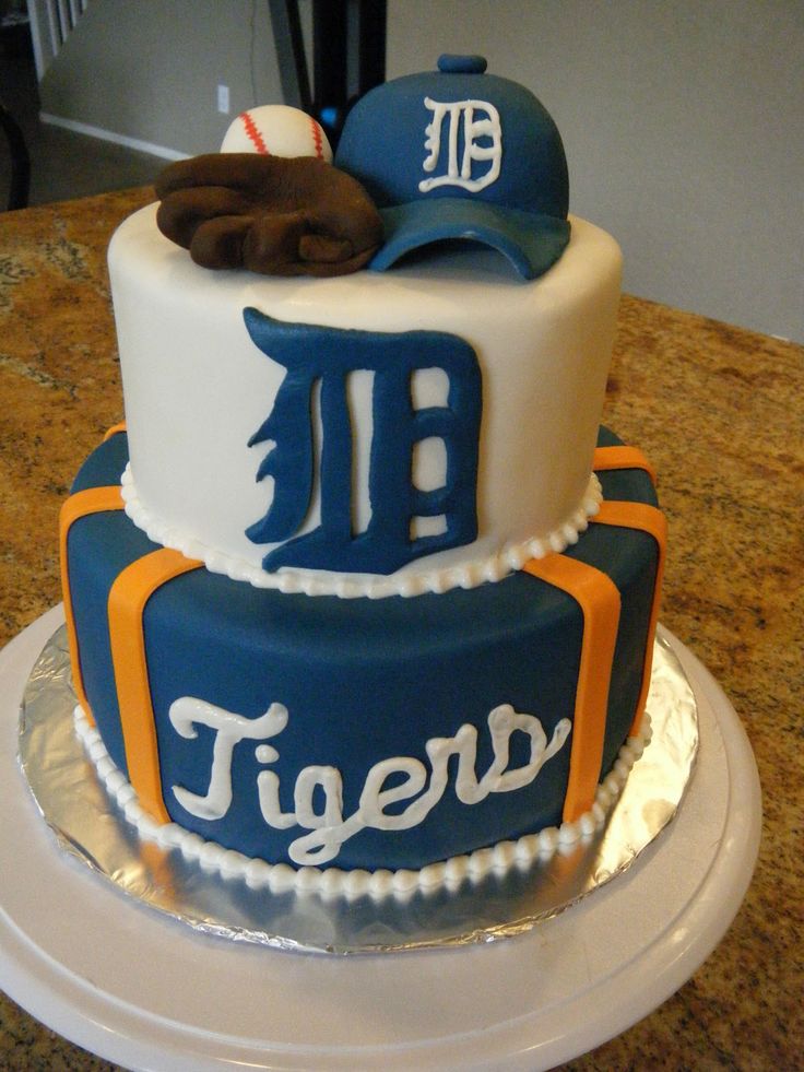 Detroit Tigers Cake