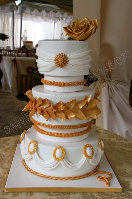 Greek Theme Wedding Cake