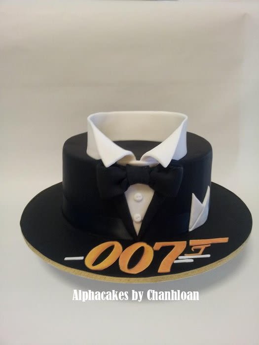 James Bond Cake