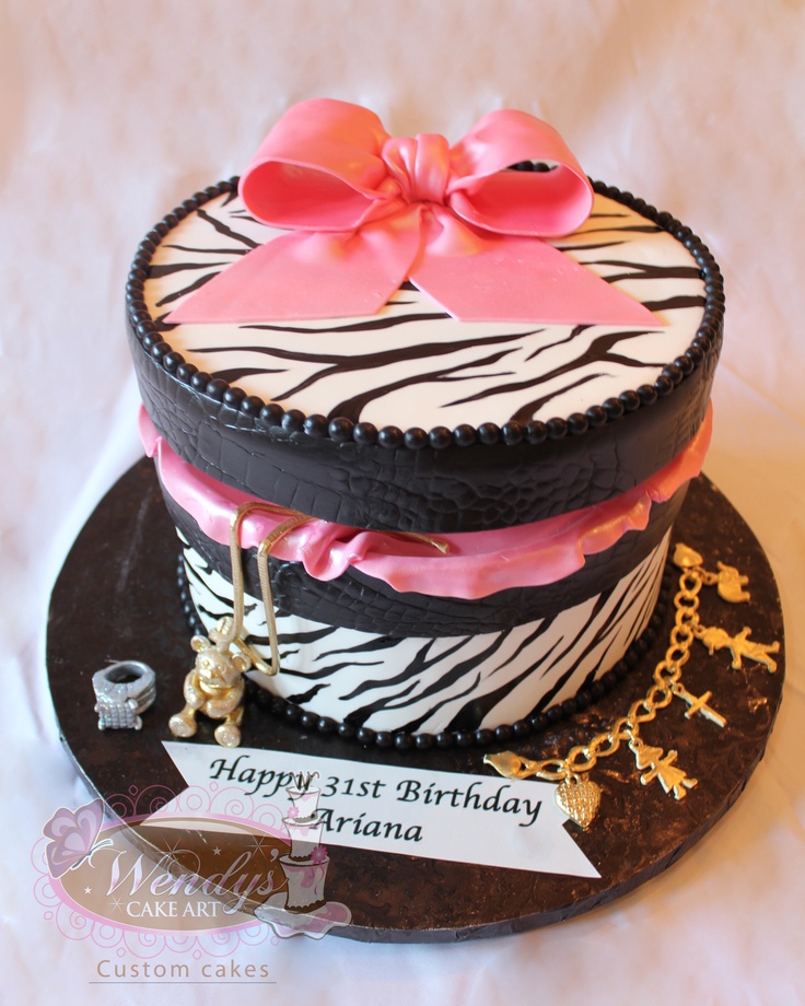 5 Photos of Jewelry Themed Birthday Cakes