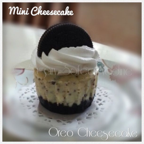 Mini Oreo Cheesecakes