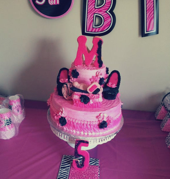 Pink Diva Birthday Cake