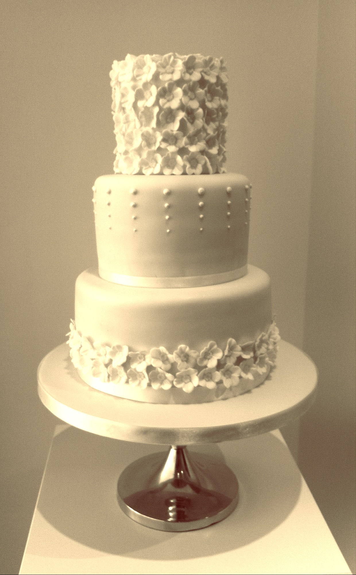 Wedding Cakes On Pinterest