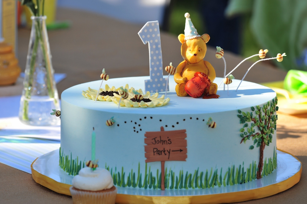 Winnie the Pooh 1st Birthday Cakes for Boys