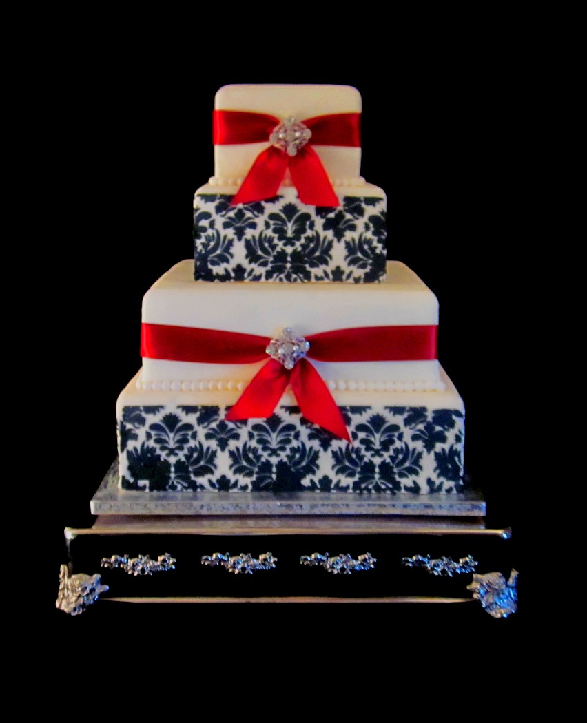 Black and White Damask Wedding Cake