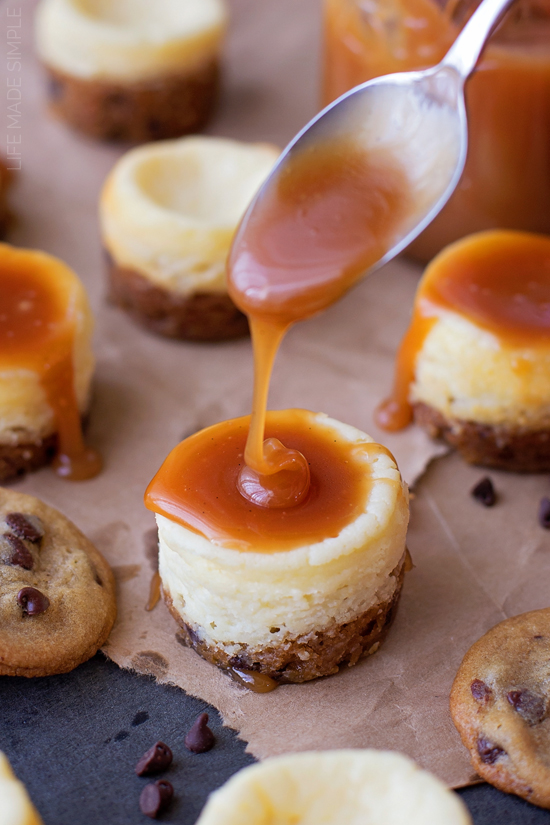 7 Photos of Mini Cheesecakes With Cookie Bottom