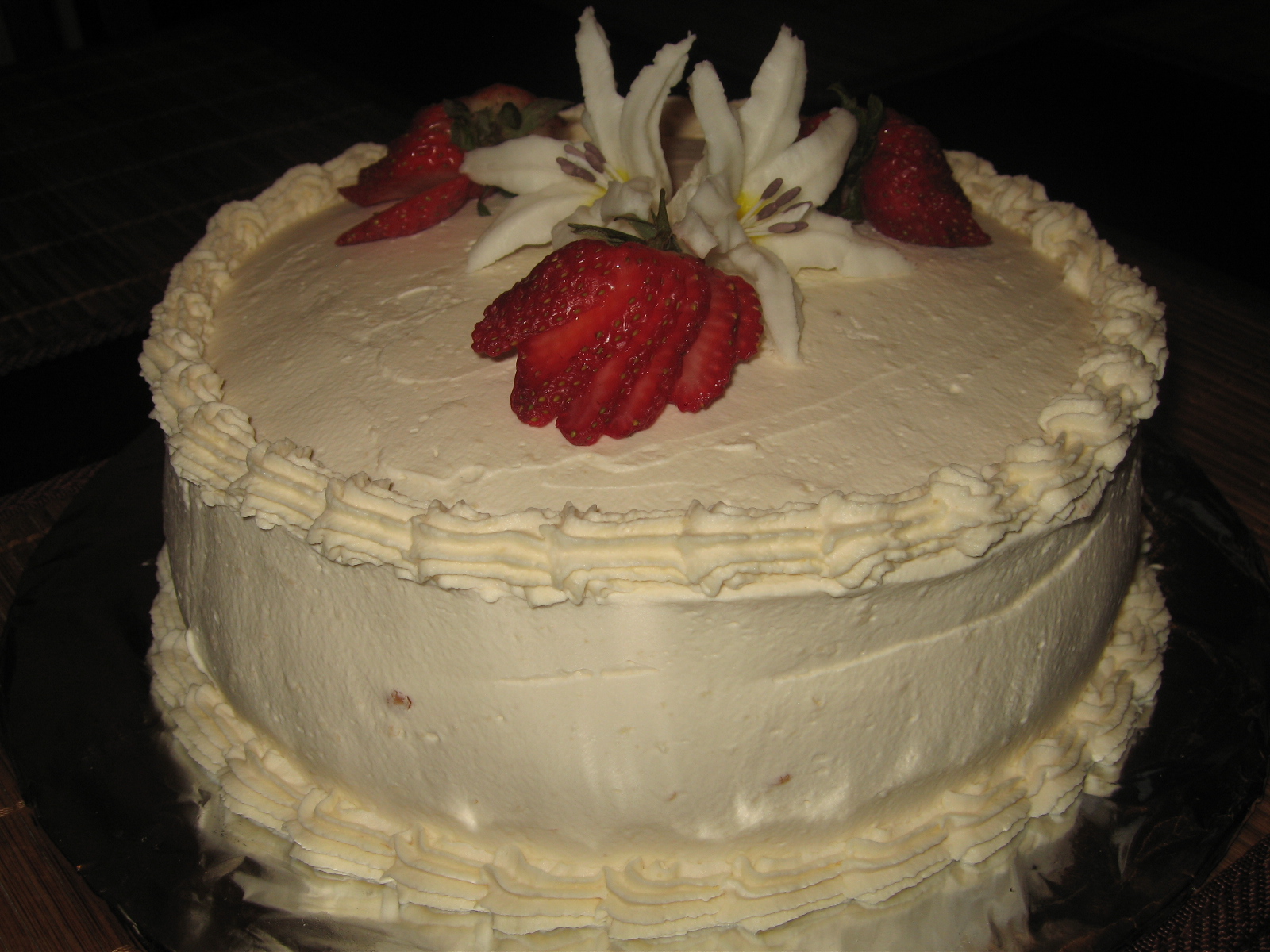 Chinese Sponge Cake with Fruit