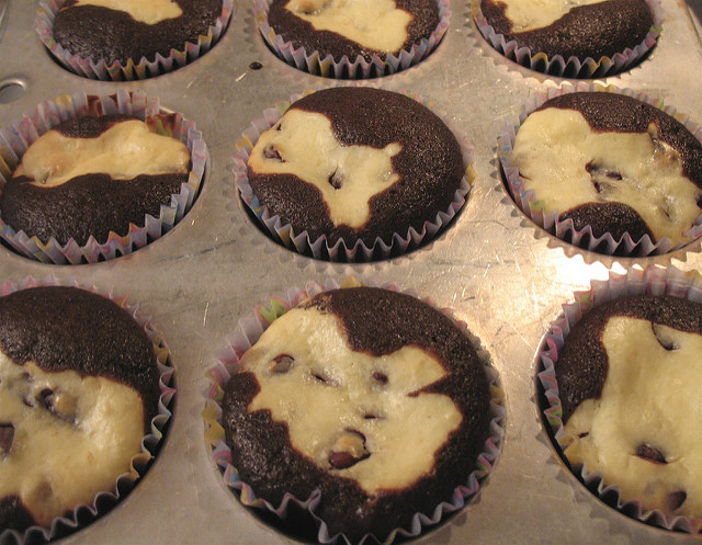 Chocolate Chip Cream Cheese Cupcakes