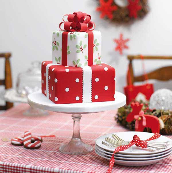 9 Photos of Christmas Looking Cakes