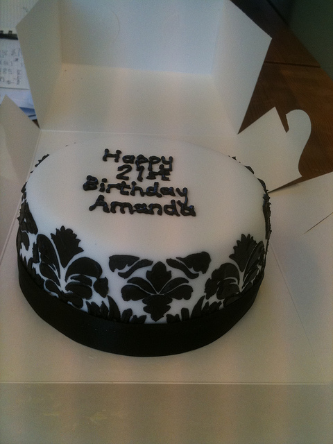 9 Photos of Damask Birthday Cakes