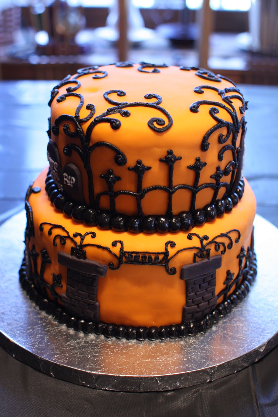 10 Photos of Buttercream Halloween Cakes