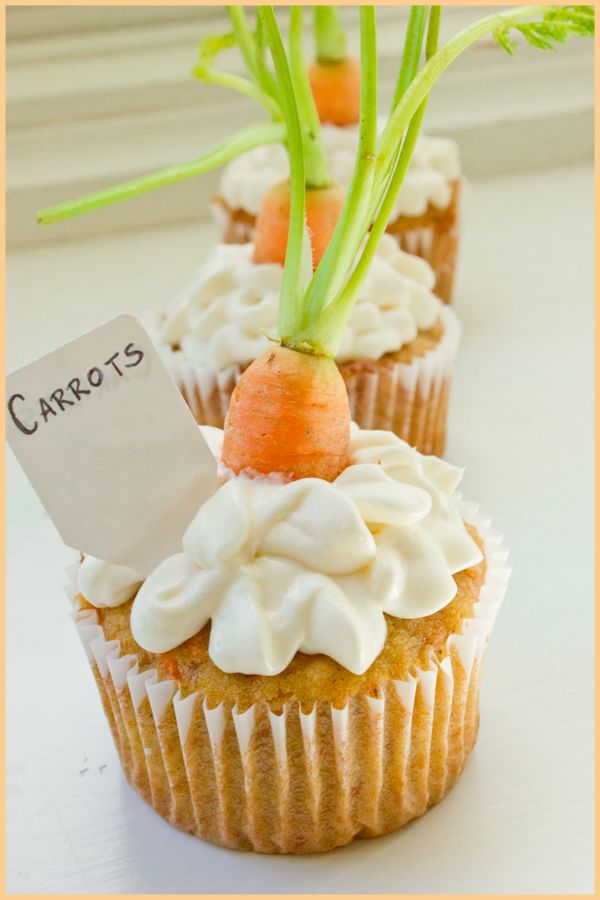 Easter Carrot Cake Cupcakes