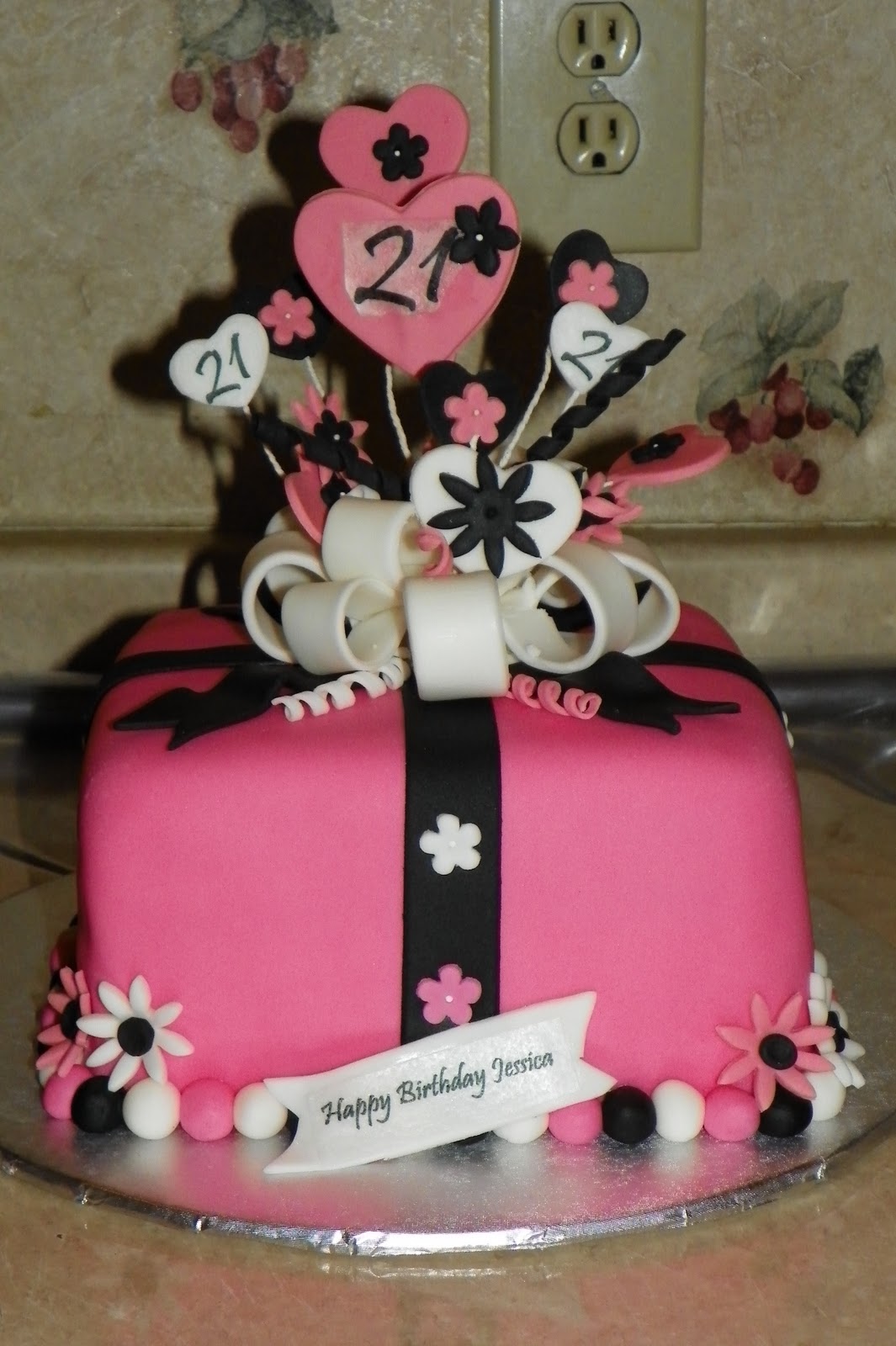 Girly Birthday Cakes for Teen Girls