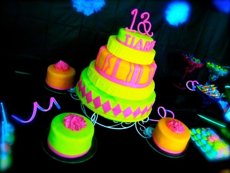 Glow in the Dark Birthday Cake Ideas