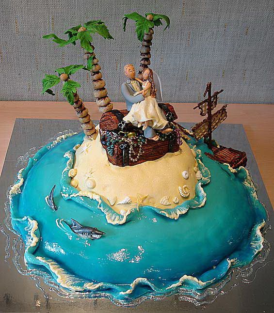 Island Wedding Cake