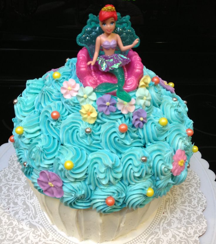 Little Mermaid Cupcake Cake