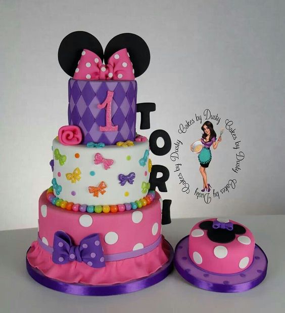 11 Photos of Boutique Minnie Mouse Birthday Cakes