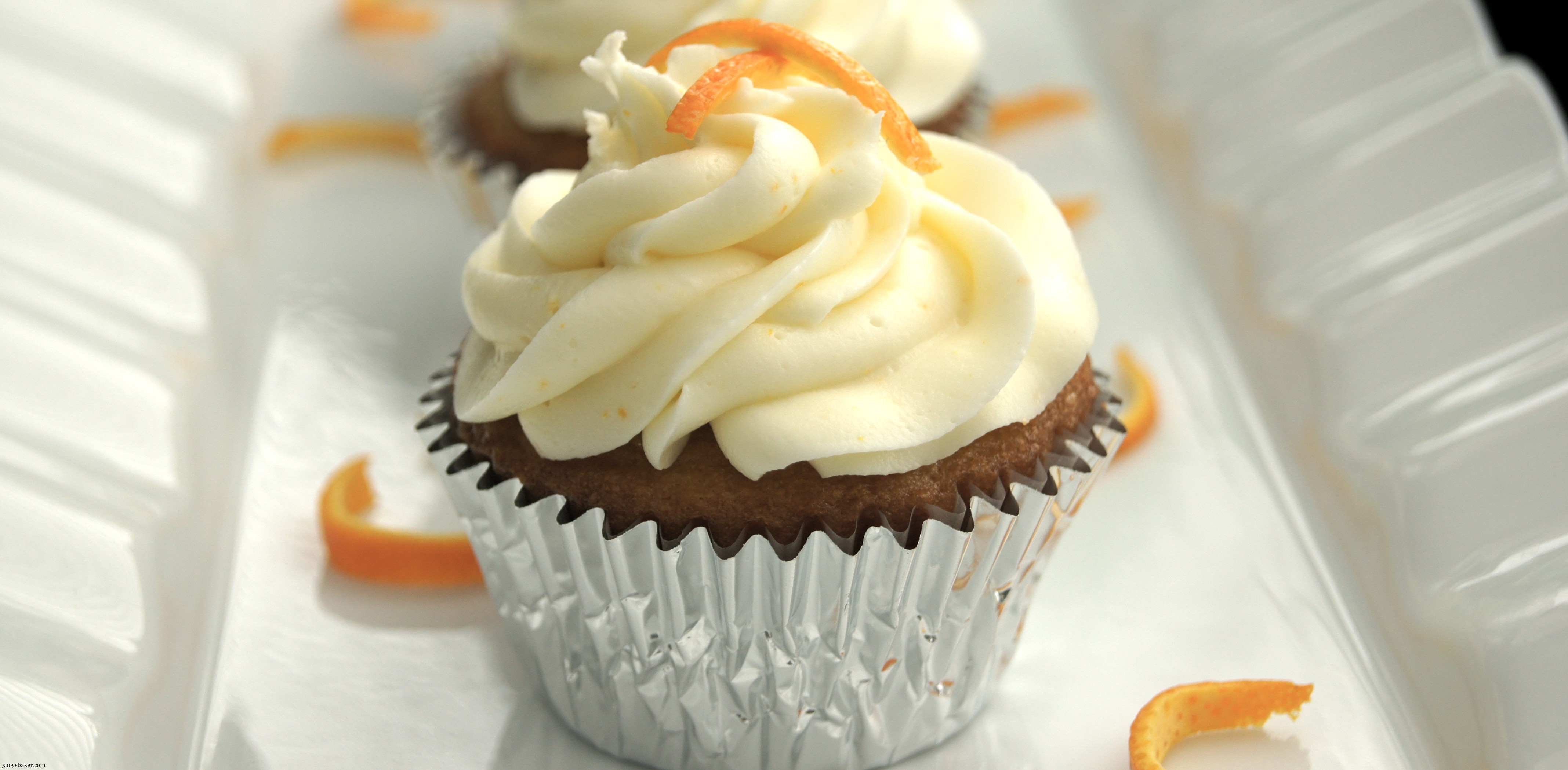 Orange Cupcakes with Cream Cheese Frosting